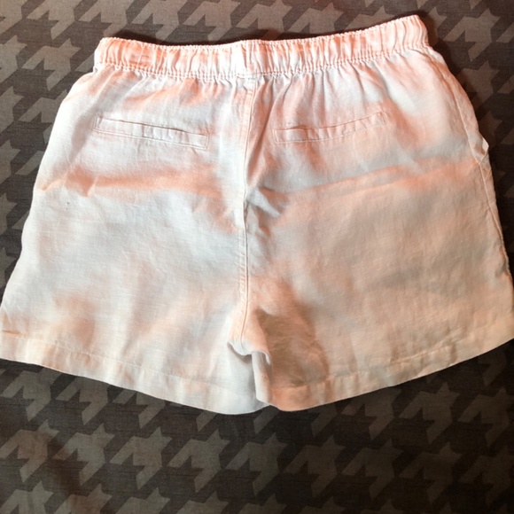 C & C California Linen Shorts - Picture 2 of 4